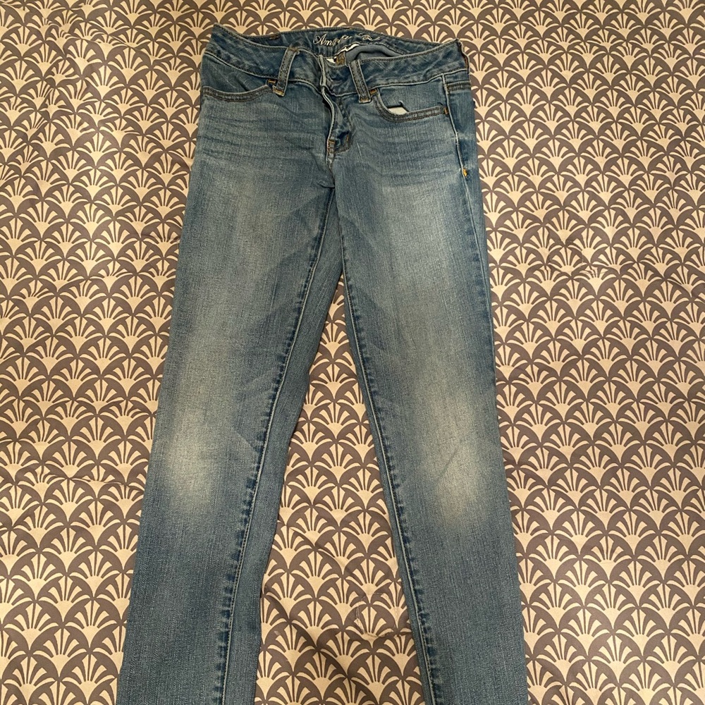 American Eagle Size 0 Skinny Jeans.